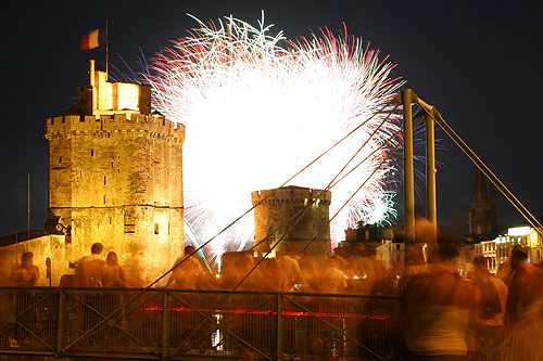 image du spectacle pyro technique du 14 juillet